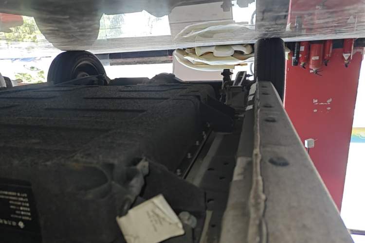 Used Geely Galaxy Panda 2023 Panda Mini 200km Dynamic Bear Right Side Sill