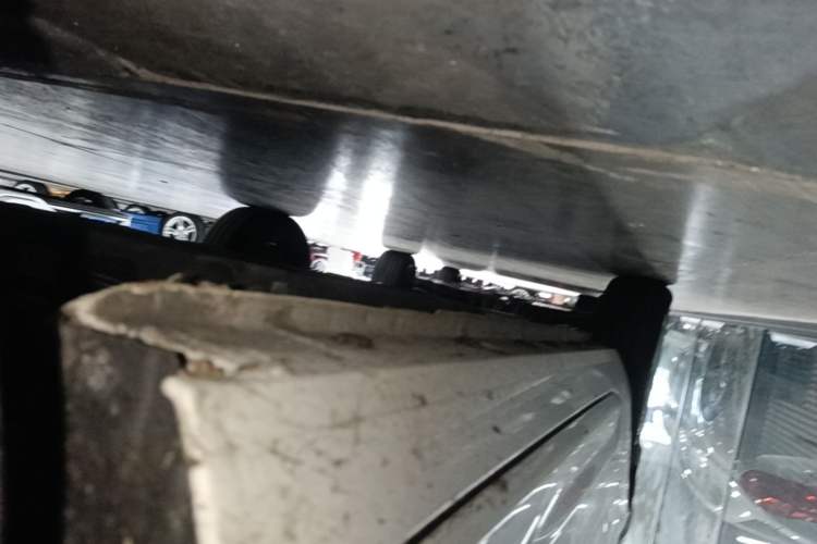 Used Geely Galaxy Panda 2023 Panda Mini 200km Endurance Bear Right Side Sill