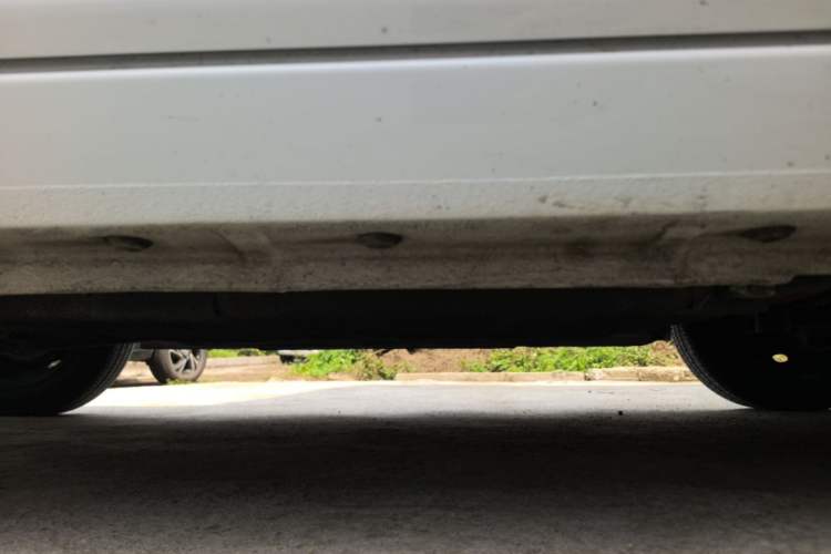 Used Geely Galaxy Panda 2023 Panda Mini 200km Endurance Bear Right Side Sill