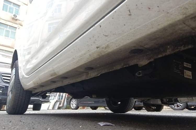 Used Geely Galaxy Panda 2023 Panda Mini 200km Endurance Bear Right Side Sill