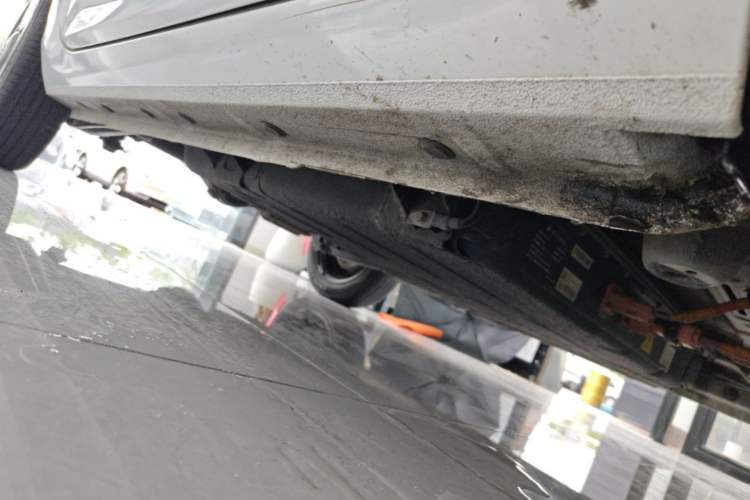 Used Geely Galaxy Panda 2023 Panda Mini 200km Dynamic Bear Right Side Sill