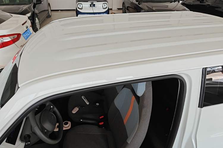 Used Geely Galaxy Panda 2023 Panda Mini 200km Endurance Bear Roof