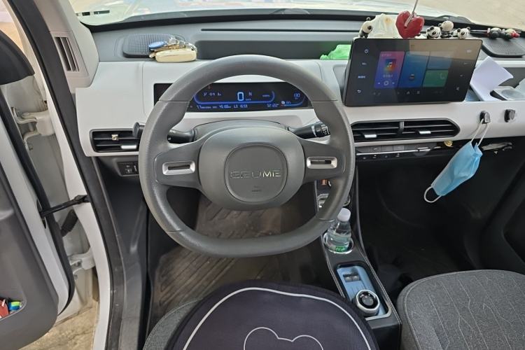 Used Geely Galaxy Panda 2023 Panda Mini 200km Endurance Bear Steering Wheel
