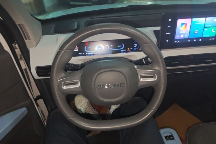 Used Geely Galaxy Panda 2023 Panda Mini 200km Endurance Bear Steering Wheel