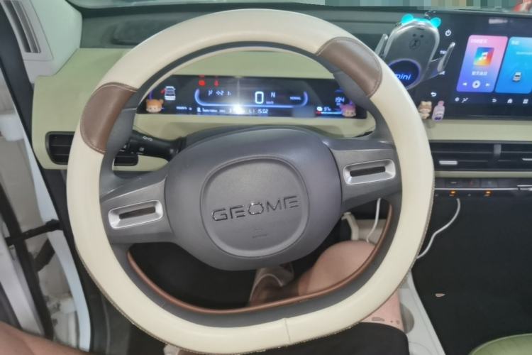 Used Geely Galaxy Panda 2023 Panda Mini New Year Edition Treasure Bear Steering Wheel