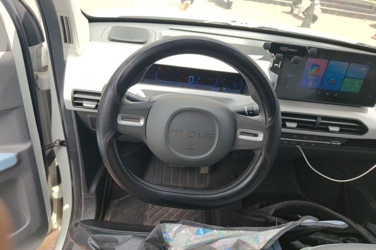 Used Geely Galaxy Panda 2023 Panda Mini 200km Endurance Bear Steering Wheel