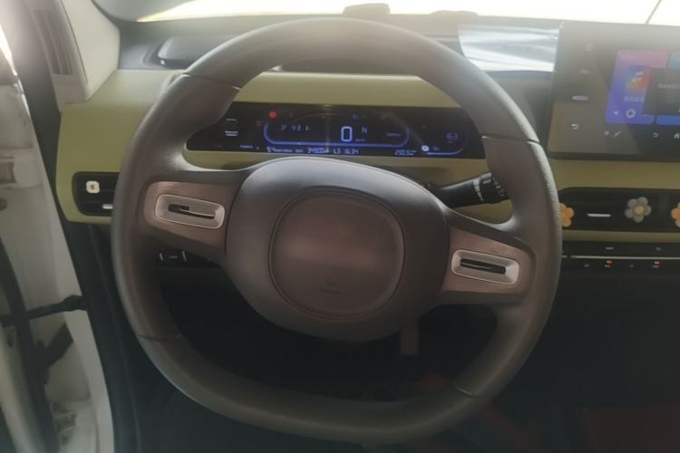 Used Geely Galaxy Panda 2023 Panda Mini 200km Dynamic Bear Steering Wheel