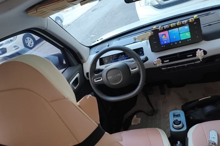Used Geely Galaxy Panda 2023 Panda Mini 200km Dynamic Bear Steering Wheel