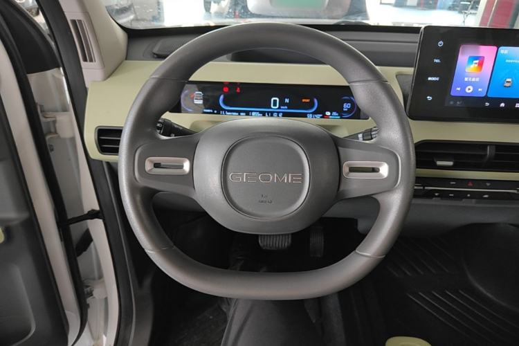 Used Geely Galaxy Panda 2023 Panda Mini New Year Edition Treasure Bear Steering Wheel
