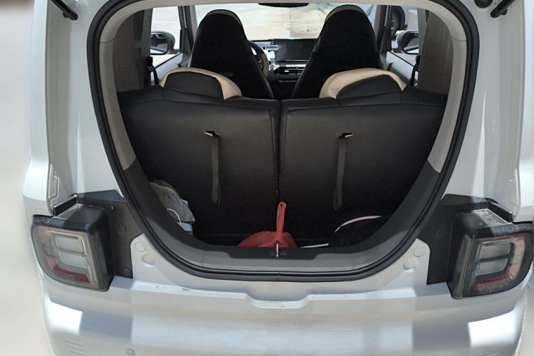Used Geely Galaxy Panda 2023 Panda Mini 200km Endurance Bear Trunk