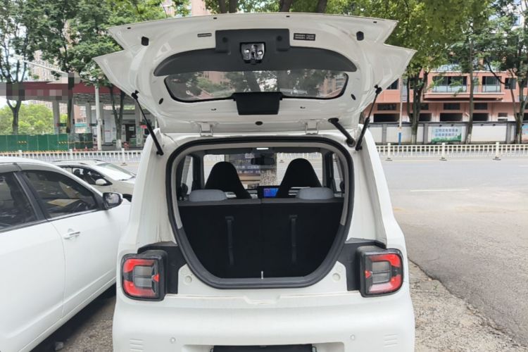 Used Geely Galaxy Panda 2023 Panda Mini 200km Endurance Bear Trunk