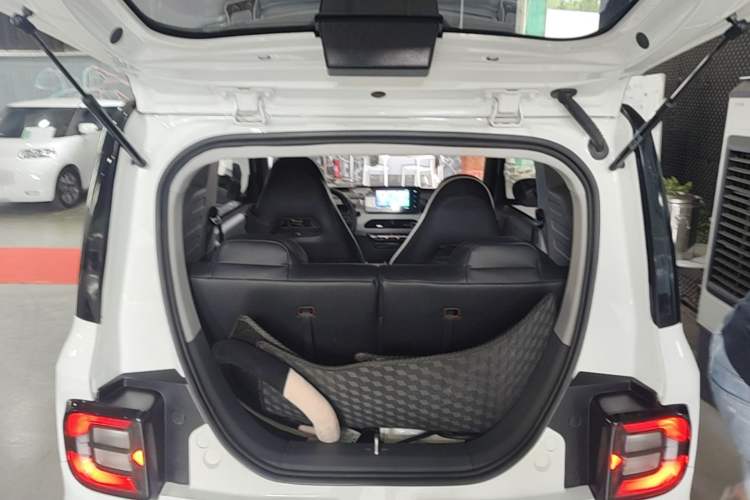 Used Geely Galaxy Panda 2023 Panda Mini 200km Endurance Bear Trunk