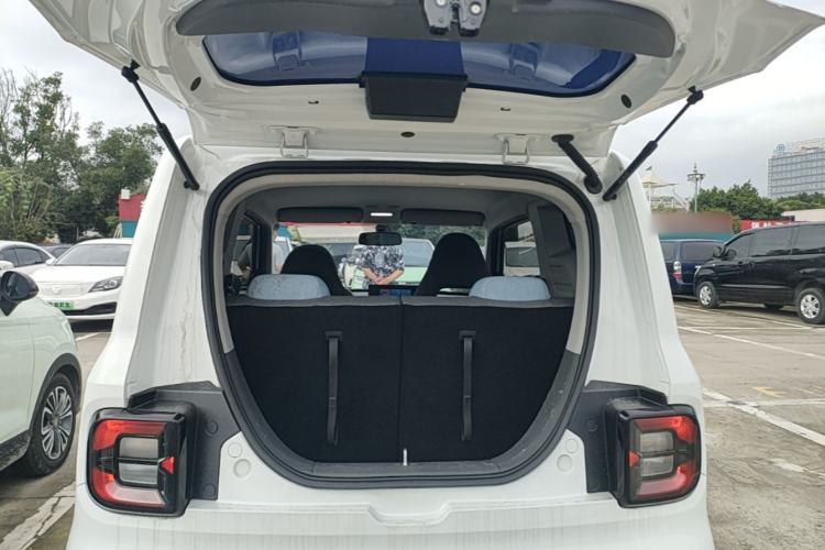Used Geely Galaxy Panda 2023 Panda Mini 200km Endurance Bear Trunk