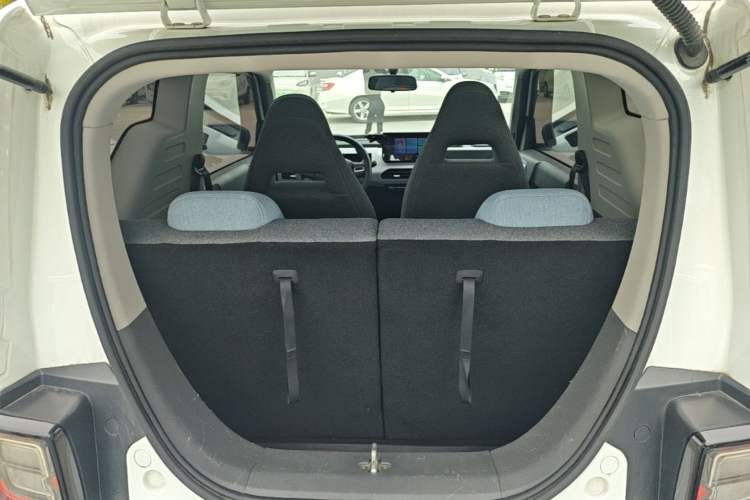 Used Geely Galaxy Panda 2023 Panda Mini 200km Dynamic Bear Trunk