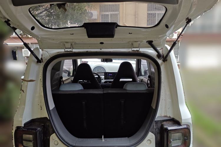 Used Geely Galaxy Panda 2023 Panda Mini 120km Cute Bear Trunk