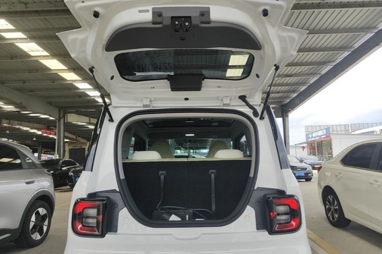 Used Geely Galaxy Panda 2023 Panda Mini 200km Dynamic Bear Trunk