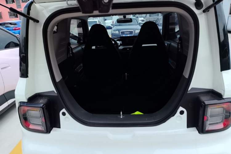 Used Geely Galaxy Panda 2023 Panda Mini 200km Dynamic Bear Trunk