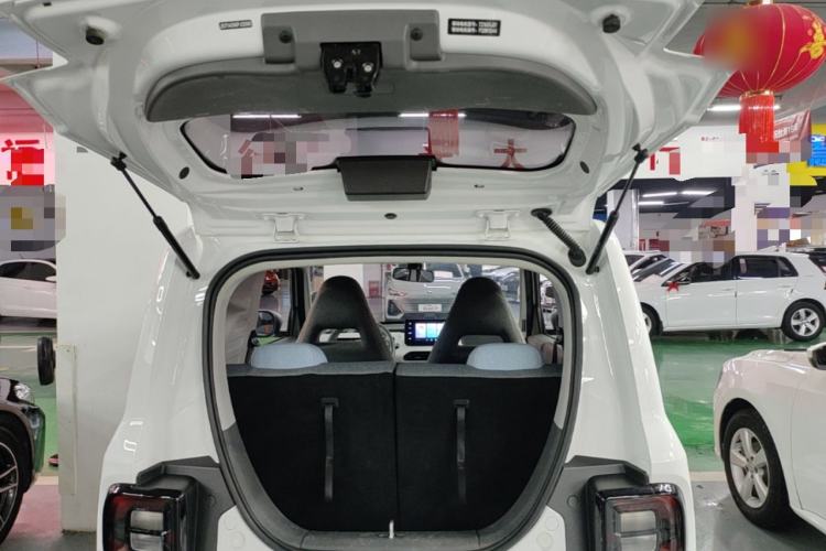 Used Geely Galaxy Panda 2023 Panda Mini 200km Endurance Bear Trunk