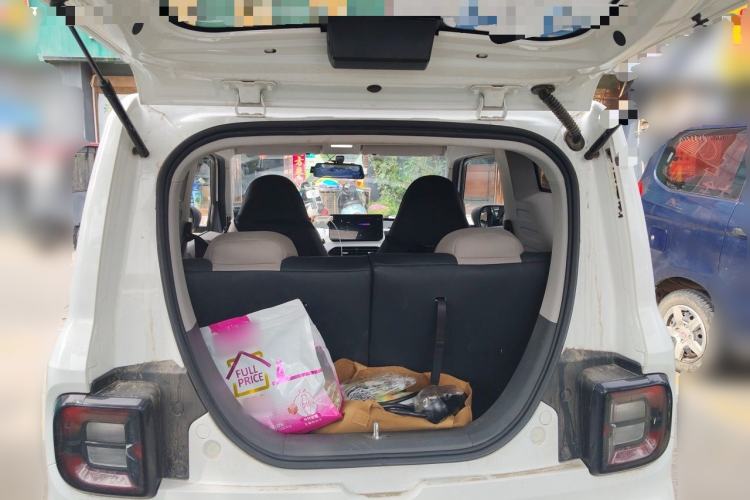 Used Geely Galaxy Panda 2023 Panda Mini 200km Endurance Bear Trunk