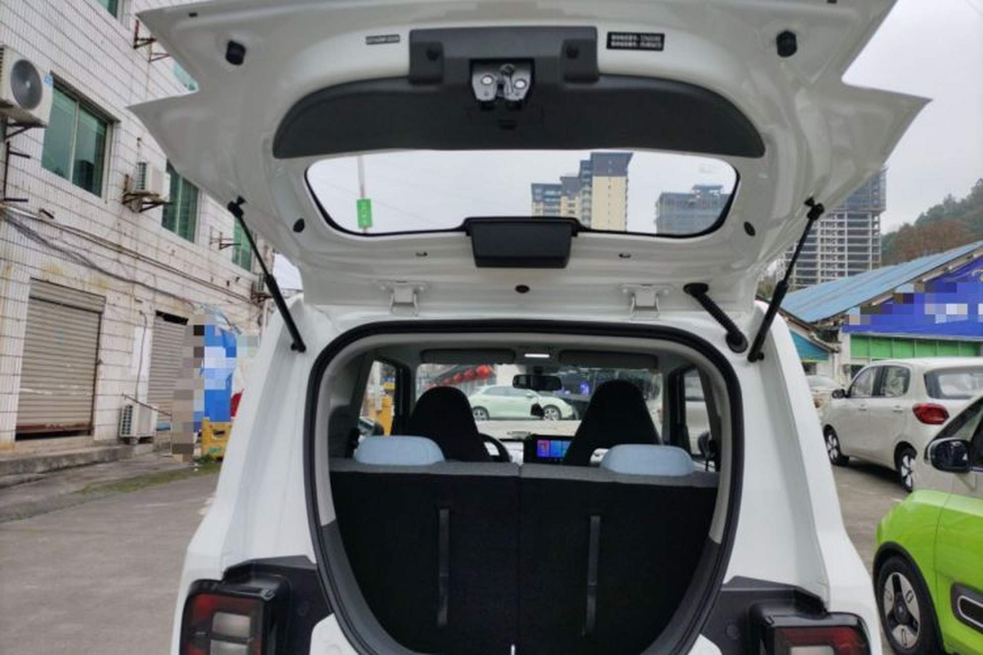 Used Geely Galaxy Panda 2023 Panda Mini 200km Endurance Bear Trunk