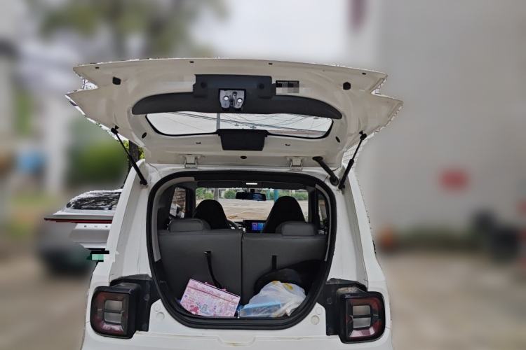 Used Geely Galaxy Panda 2023 Panda Mini 200km Endurance Bear Trunk