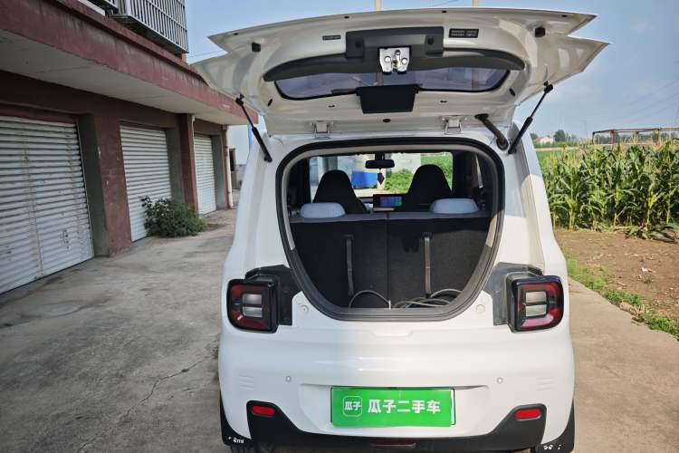 Used Geely Galaxy Panda 2023 Panda Mini 200km Endurance Bear Trunk