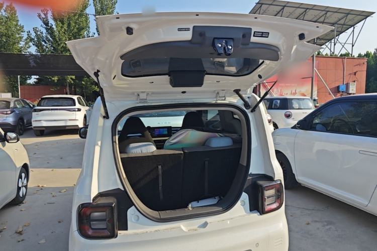 Used Geely Galaxy Panda 2023 Panda Mini 200km Endurance Bear Trunk