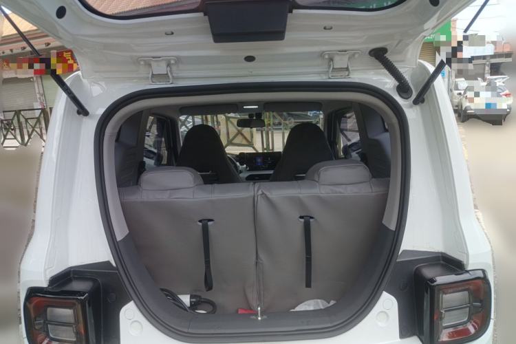 Used Geely Galaxy Panda 2023 Panda Mini 200km Endurance Bear Trunk