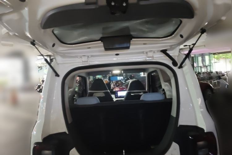 Used Geely Galaxy Panda 2023 Panda Mini 120km Super Cute Bear Trunk
