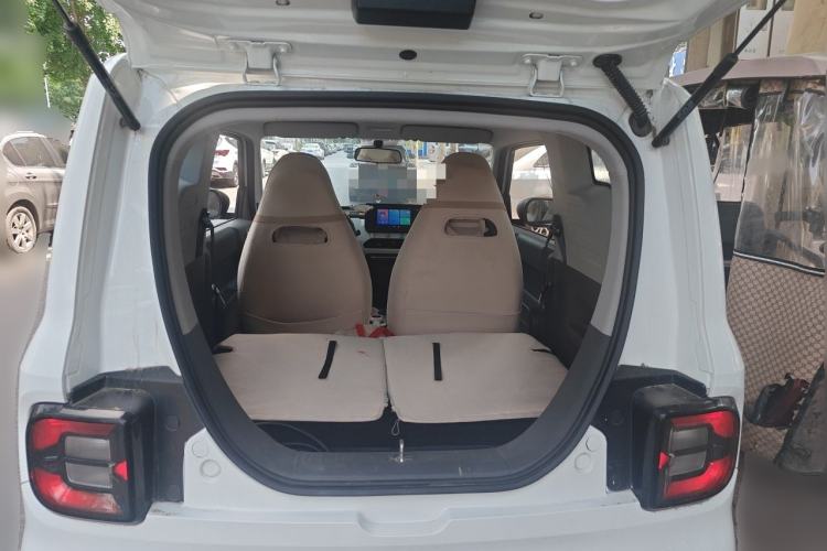 Used Geely Galaxy Panda 2023 Panda Mini 120km Cute Bear Trunk