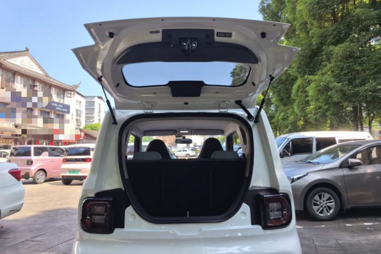 Used Geely Galaxy Panda 2023 Panda Mini 200km Endurance Bear Trunk