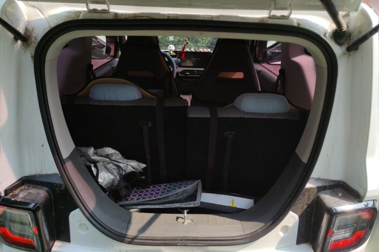 Used Geely Galaxy Panda 2023 Panda Mini 200km Endurance Bear Trunk