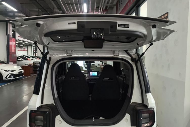 Used Geely Galaxy Panda 2023 Panda Mini 200km Endurance Bear Trunk