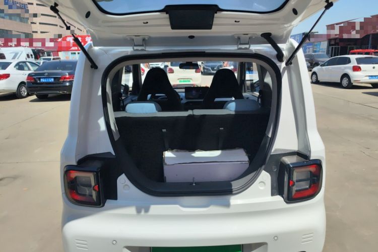 Used Geely Galaxy Panda 2023 Panda Mini 200km Endurance Bear Trunk