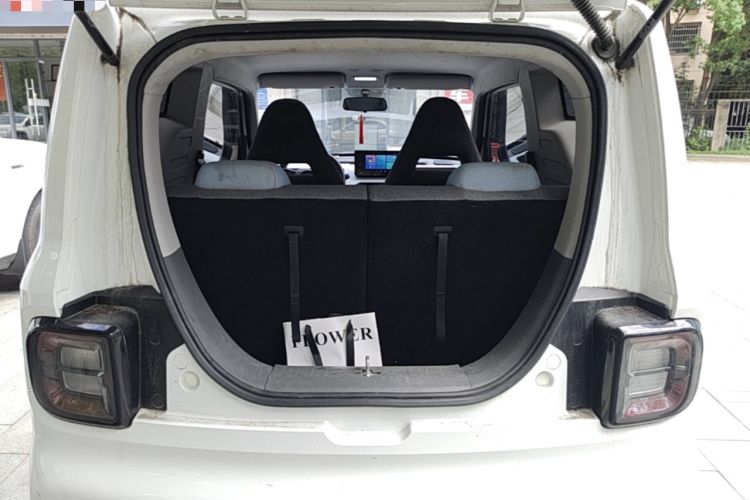 Used Geely Galaxy Panda 2023 Panda Mini 120km Super Cute Bear Trunk
