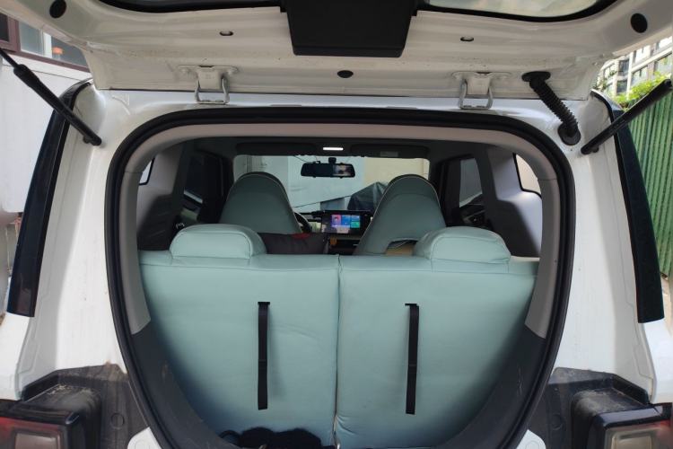 Used Geely Galaxy Panda 2023 Panda Mini 200km Dynamic Bear Trunk