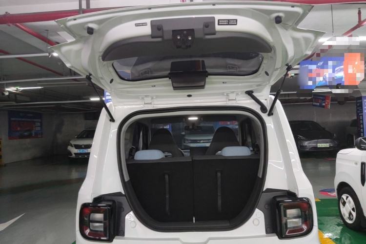 Used Geely Galaxy Panda 2023 Panda Mini 200km Endurance Bear Trunk