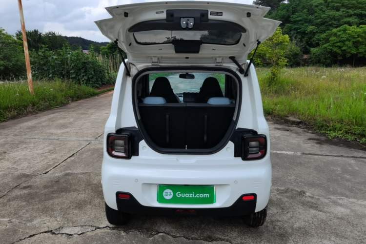 Used Geely Galaxy Panda 2023 Panda Mini 120km Super Cute Bear Trunk