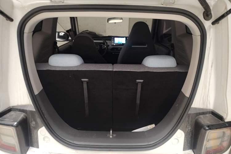 Used Geely Galaxy Panda 2023 Panda Mini 200km Dynamic Bear Trunk