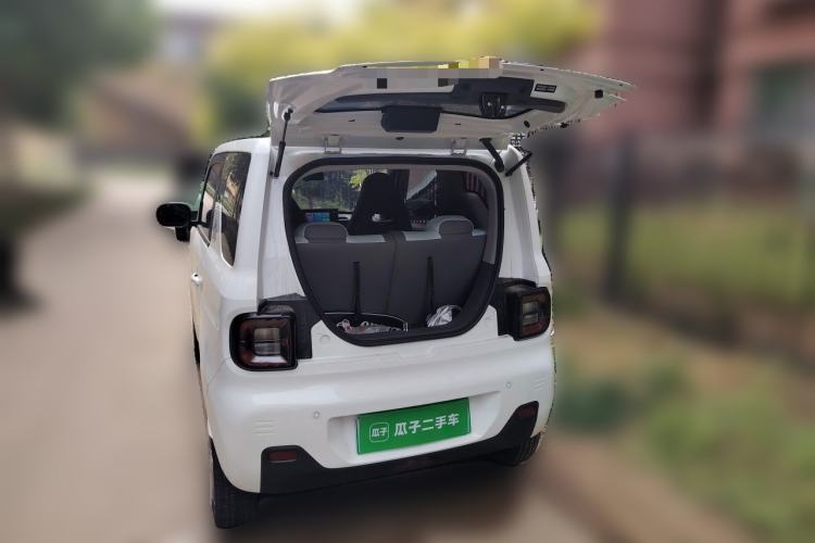 Used Geely Galaxy Panda 2023 Panda Mini 200km Endurance Bear Trunk