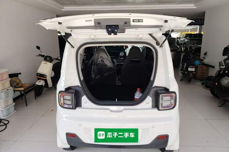 Used Geely Galaxy Panda 2023 Panda Mini 200km Endurance Bear Trunk