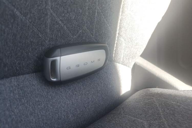 Used Geely Galaxy Panda 2023 Panda Mini 200km Endurance Bear Vehicle Key