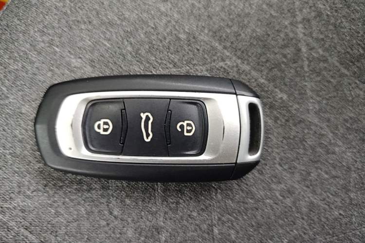 Used Geely Galaxy Panda 2023 Panda Mini 200km Dynamic Bear Vehicle Key