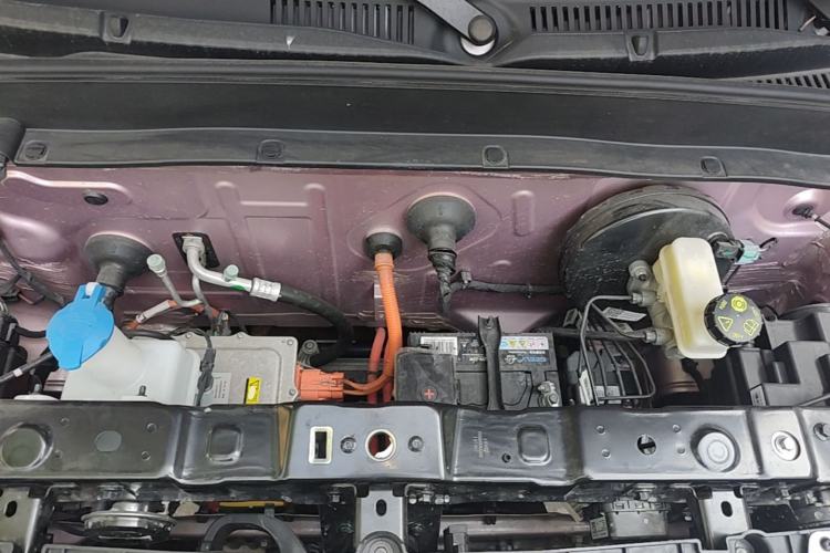 Used Geely Galaxy Panda 2023 Panda Mini 200km Endurance Bear Engine Bay