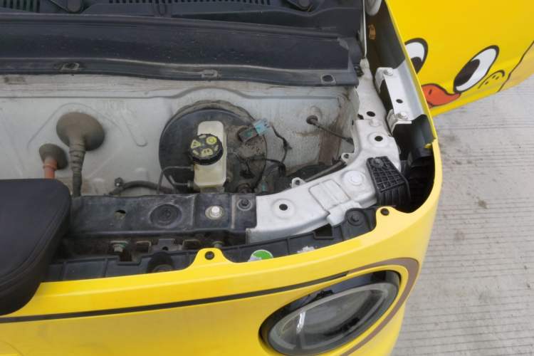 Used Geely Galaxy Panda 2023 Panda Mini 200km Endurance Bear Engine Bay Left