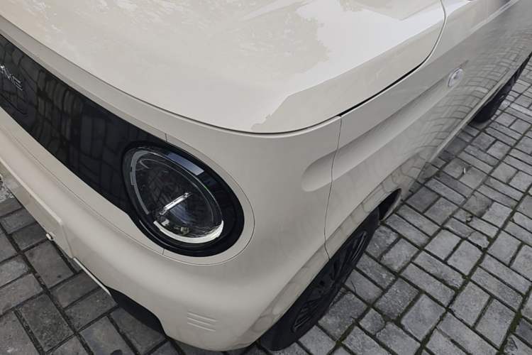 Used Geely Galaxy Panda 2023 Panda Mini 200km Endurance Bear Left Front Headlight
