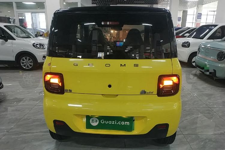 Used Geely Galaxy Panda 2023 Panda Mini 200km Dynamic Bear Rear