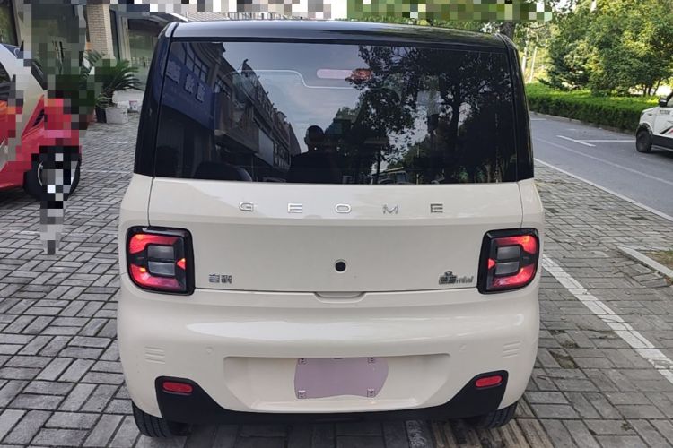 Used Geely Galaxy Panda 2023 Panda Mini 200km Endurance Bear Rear