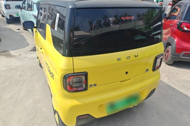 Used Geely Galaxy Panda 2023 Panda Mini 200km Endurance Bear Rear