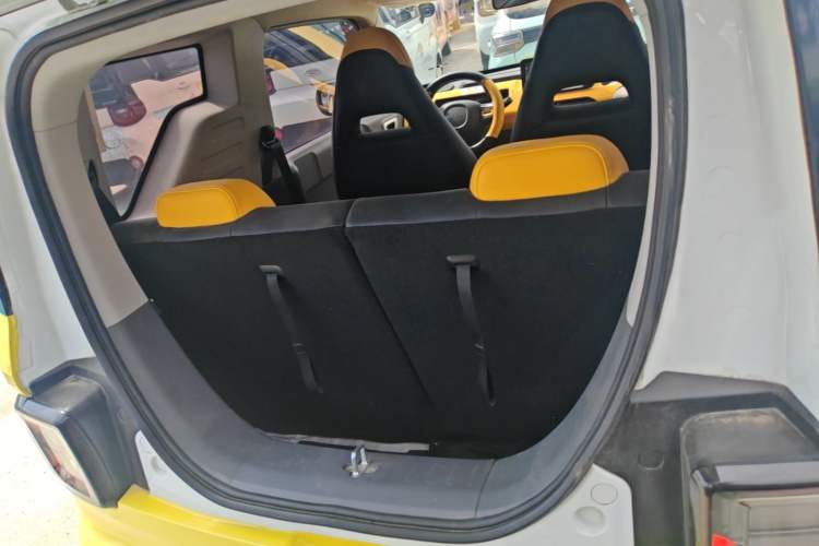 Used Geely Galaxy Panda 2023 Panda Mini 200km Endurance Bear Trunk